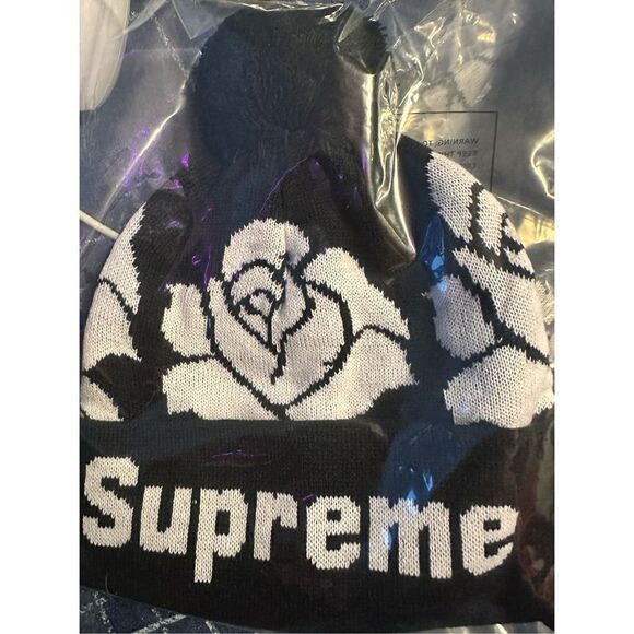 Supreme Rose Beanie “Black”  - Picture 3 of 4